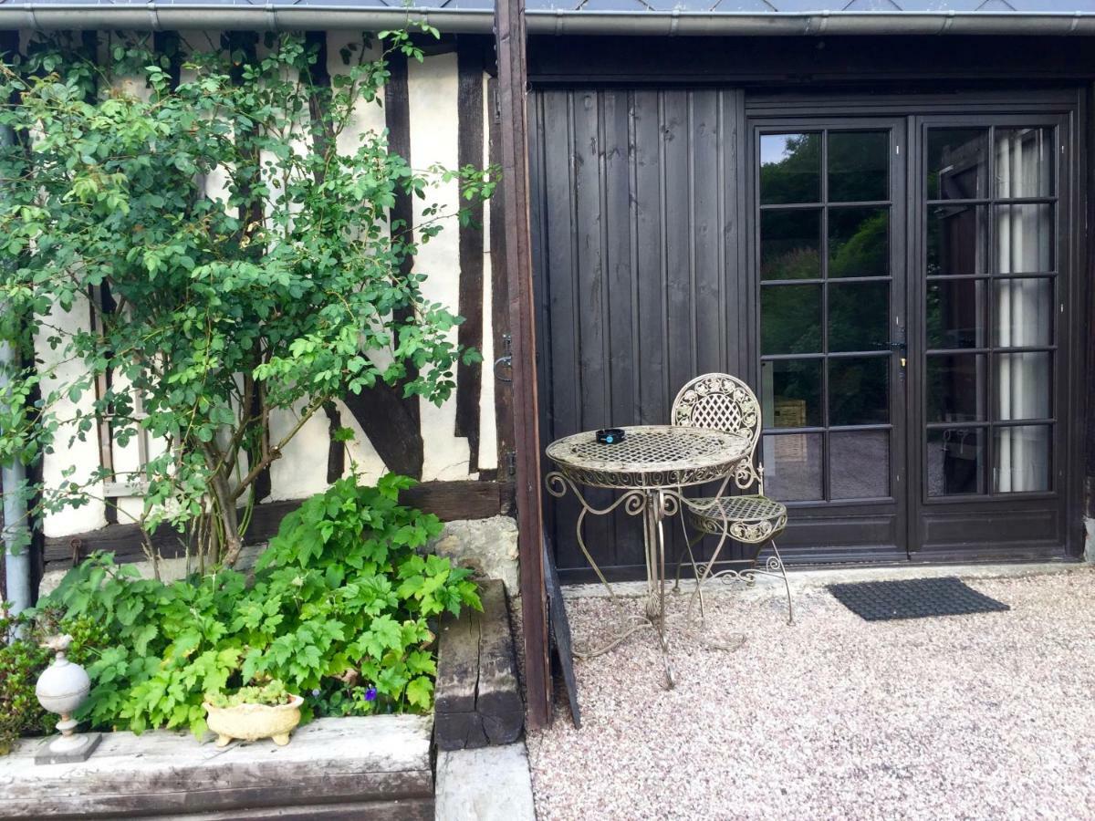 Bed and Breakfast Le Champ Des Possibles Manerbe Экстерьер фото